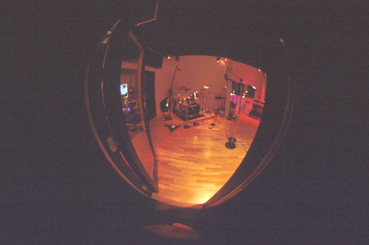{drum roomd}